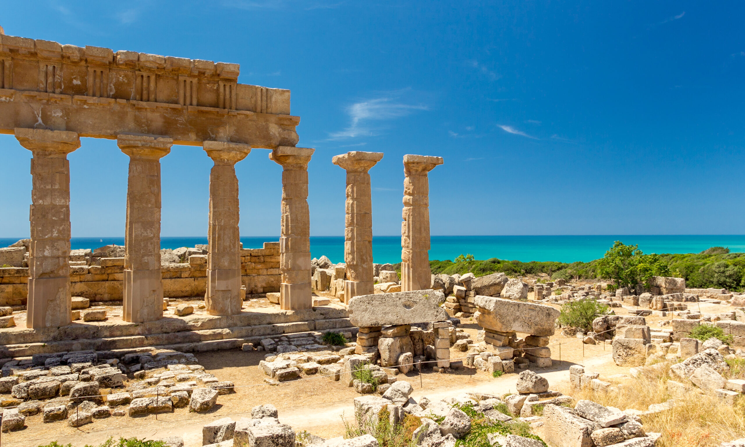 Roman temple Tempio Greco di Selinunte in Sizilien.