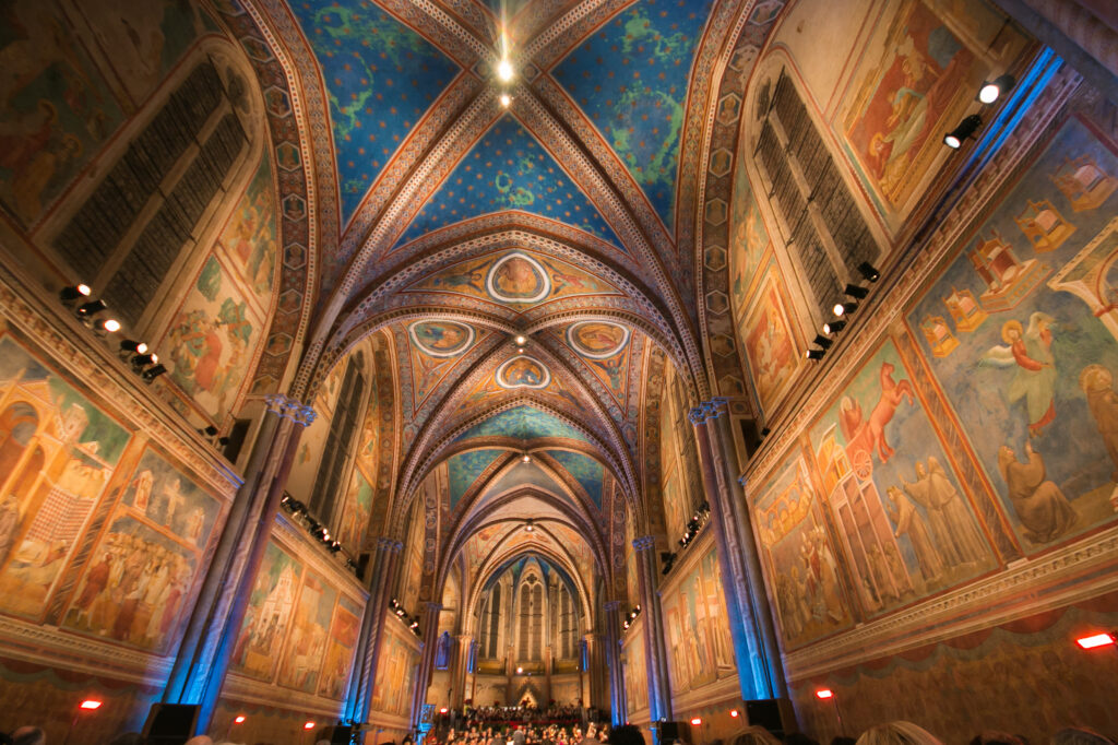 The impressive interior of the Basilica of San Fracesco in Assisi