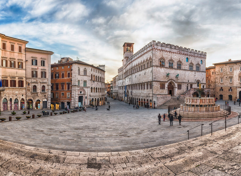 Panoramic view of Piazza IV Novembre in Perugia
