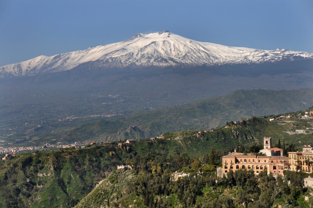 Blick auf den Vulkan Ätna, Sizilien, Italien