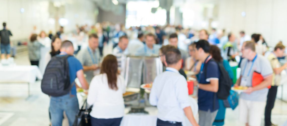 Gruppe von Teilnehmer an Kongress oder Event.